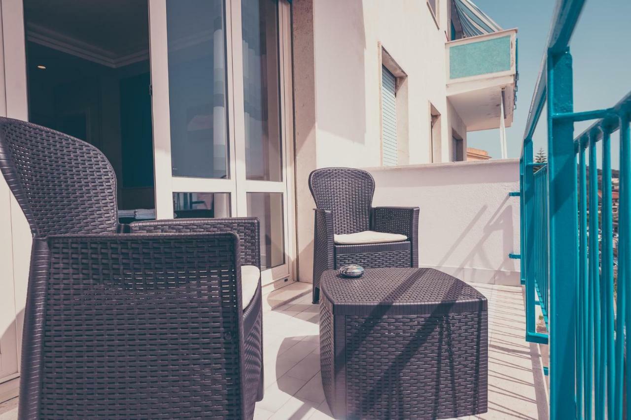 Oltre Il Mare Guest House Gaeta Exterior foto